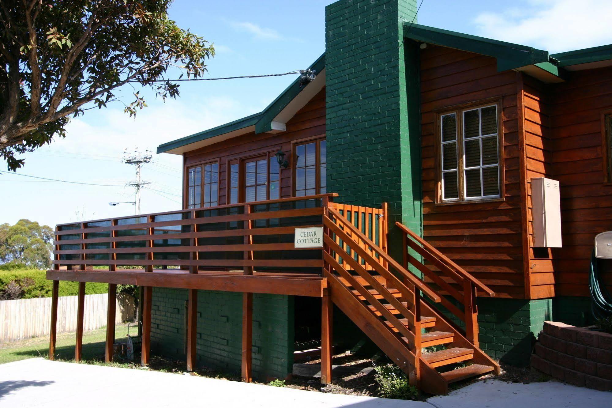 Cedar Cottages Blackmans Bay Экстерьер фото